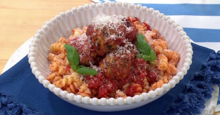 Gwyneth Paltrow Shares Her Goop Recipe for Turkey Meatballs