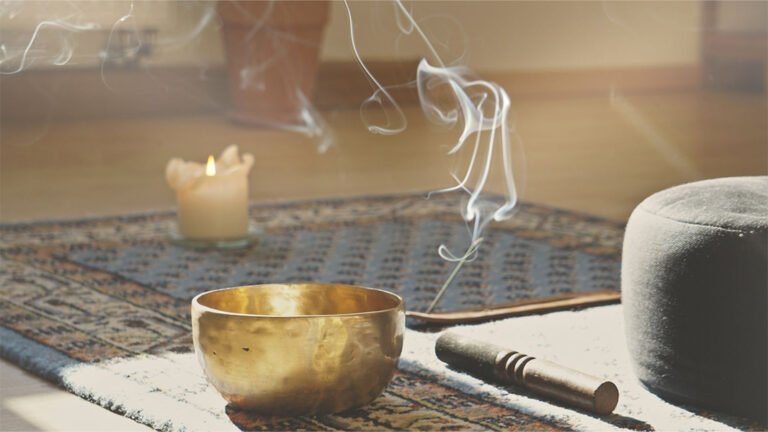 Healing Beyond Touch: How V’s Healing Touch Massage Supports Mind, Body And Emotional Wellness Healing Beyond Touch: How V’s Healing Touch Massage Supports Mind, Body And Emotional Wellness
