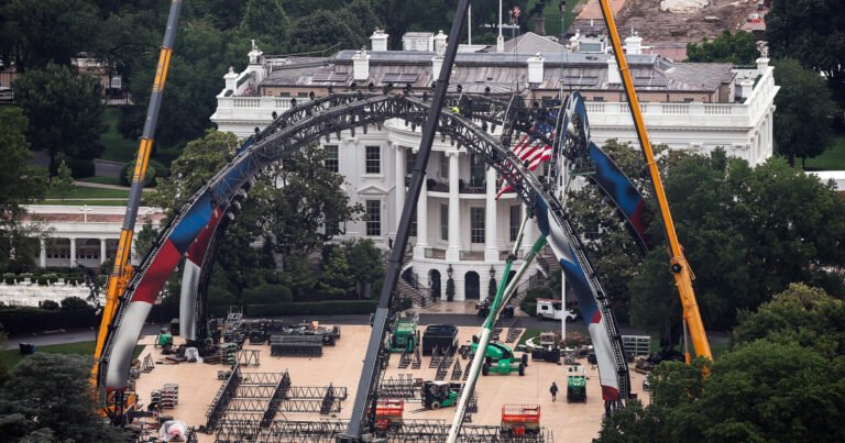 Troops must meet fitness criteria to attend White House UFC event Troops must meet fitness criteria to attend White House UFC event