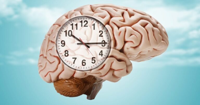 8 habits experts say are making your brain age faster (and how to turn back the clock) 8 habits experts say are making your brain age faster (and how to turn back the clock)