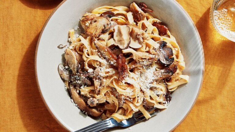 Creamy Miso Mushroom Pasta Recipe