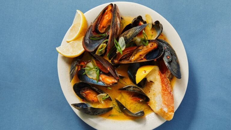 Mussels With Garlicky Miso Broth Recipe